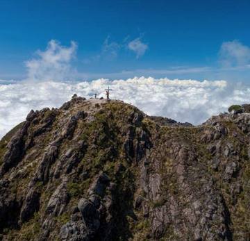 Summit cross of Volcán Barú above the clouds, Chiriquí